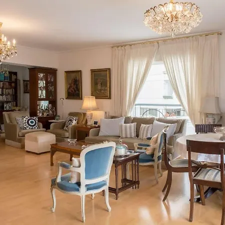 Luxurious In The Athenian Riviera