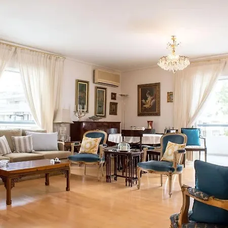 Luxurious In The Athenian Riviera *